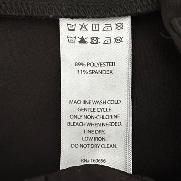 Women's Cargo Shorts in Black - Picture 5 of 7